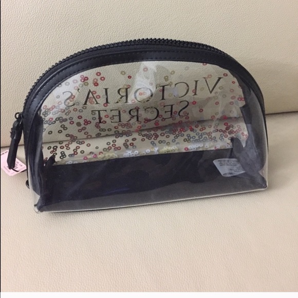NWT Victoria’s Secret cosmetic case - Picture 2 of 5